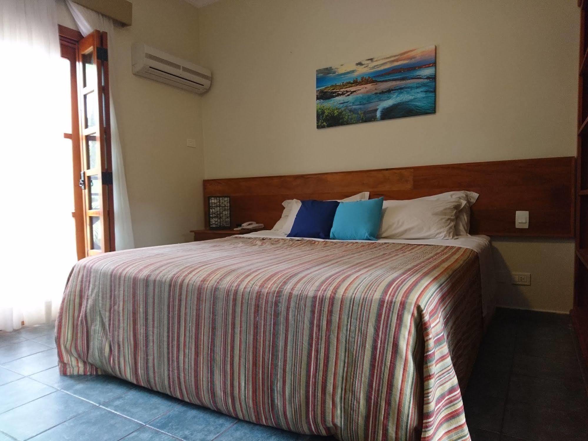 Galapagos Aparthotel Ilhabela Exteriér fotografie